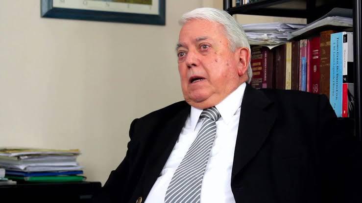 Morre advogado e ex-professor da PUC-SP Renan Lotufo